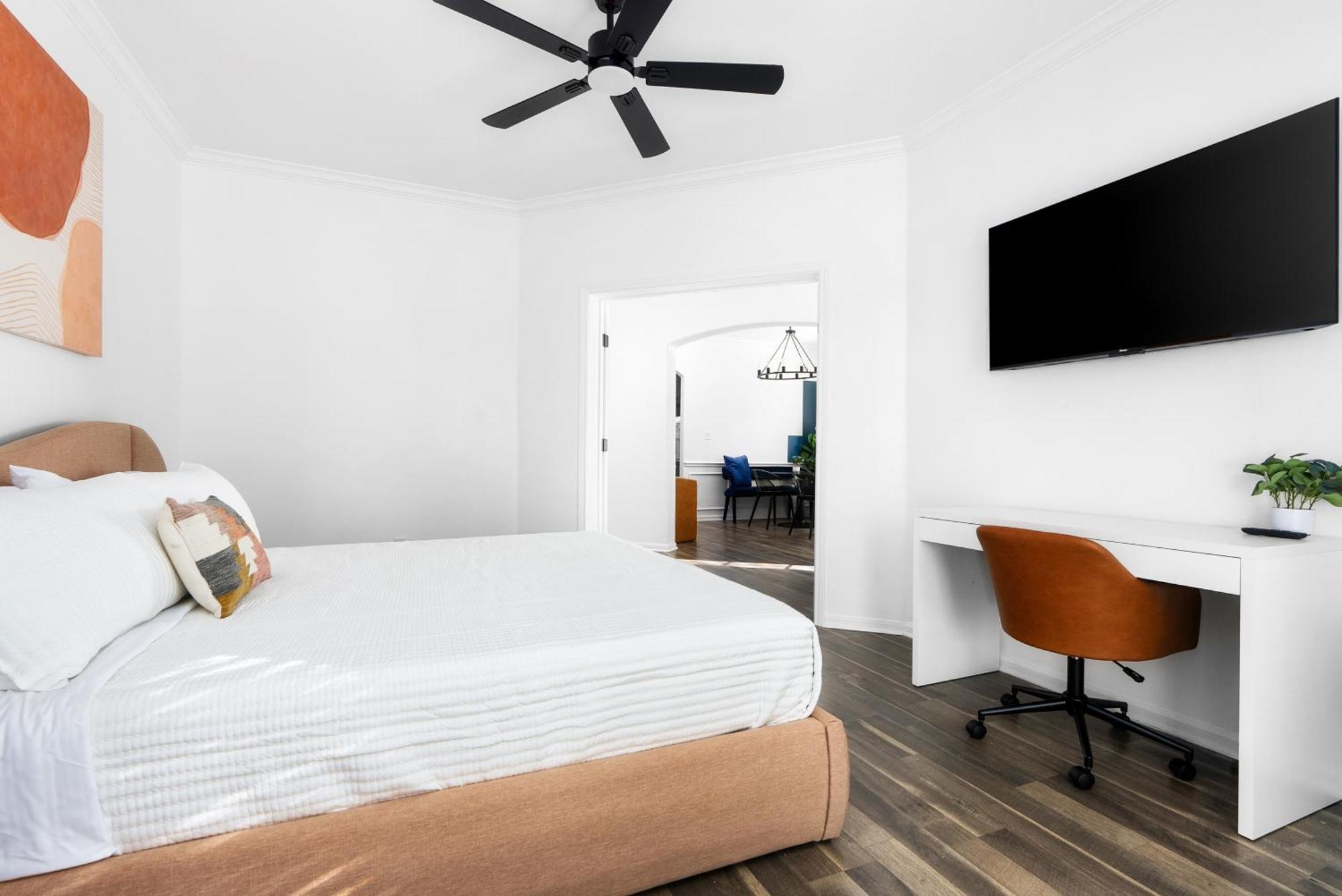 Stunning Family Home With Pool & Hot Tub - Sleeps 17 フラッガービル エクステリア 写真